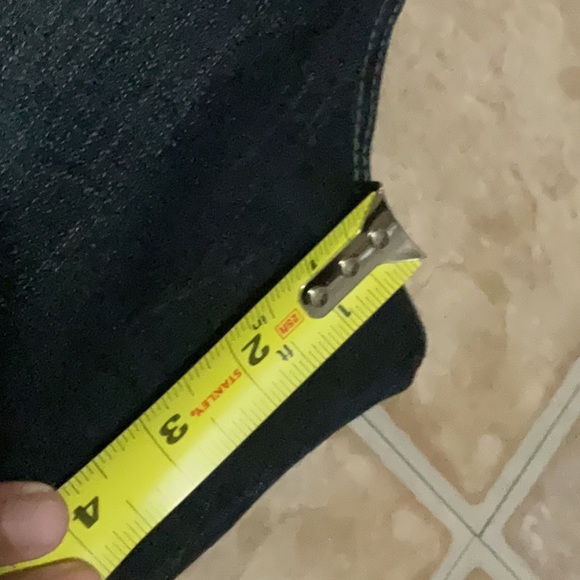 Used - Picture 4 of 5